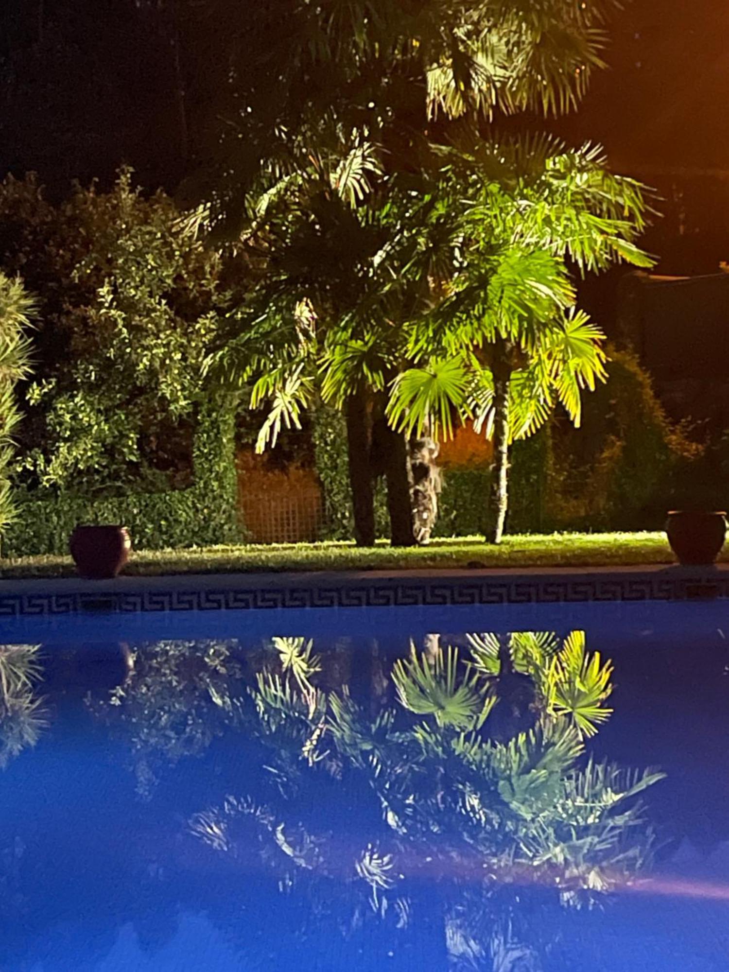 Vila Aurora Parada de Gatim Экстерьер фото